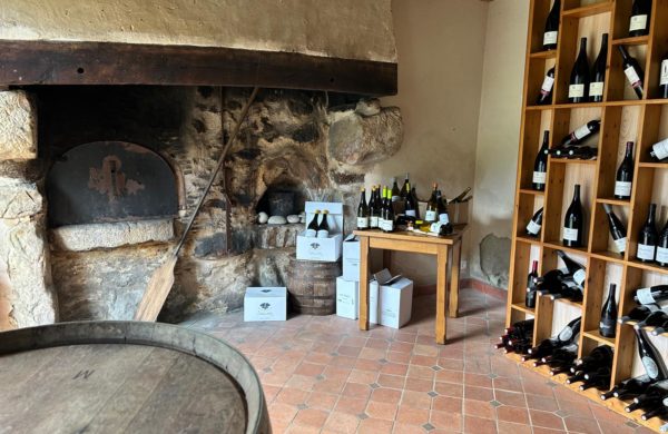 Cave à vin et à manger Mézeray